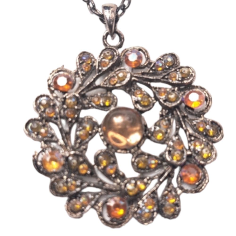 Women's Flower Pendant Necklace Black/Gunmetal Tone‎ With Brown Stones 12…